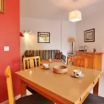 Marali Apartament *